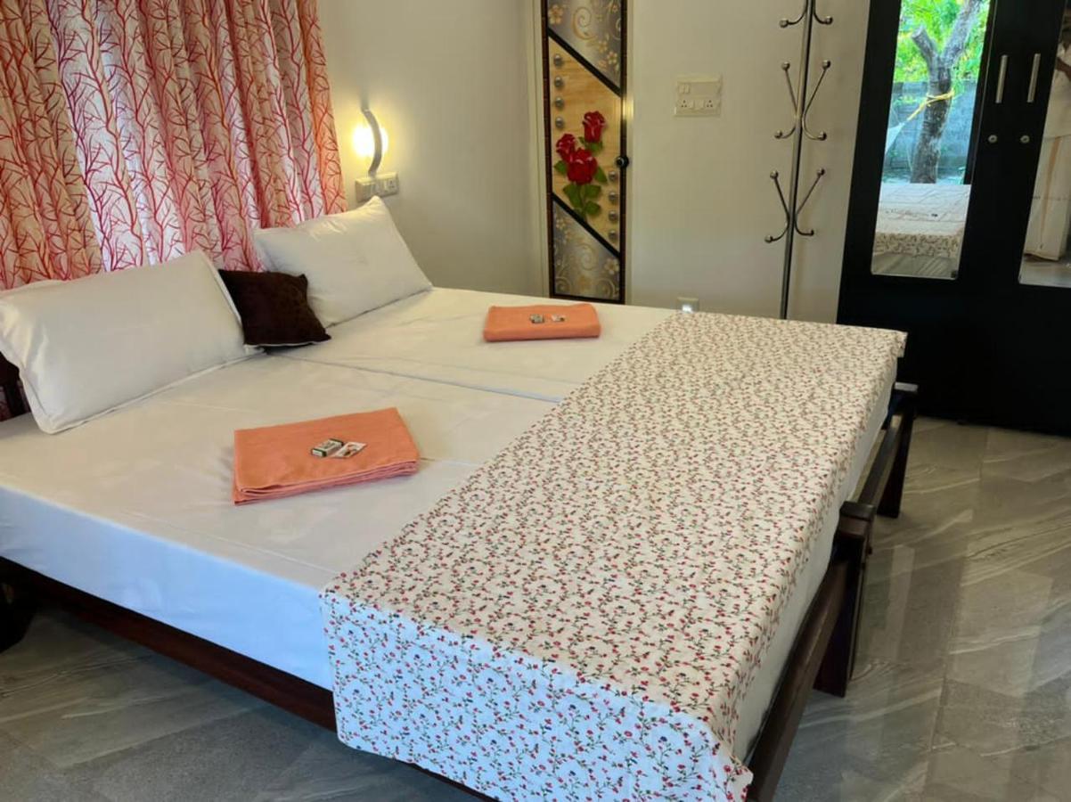 Marari Kallyani Beach Homestay マラリクラム エクステリア 写真