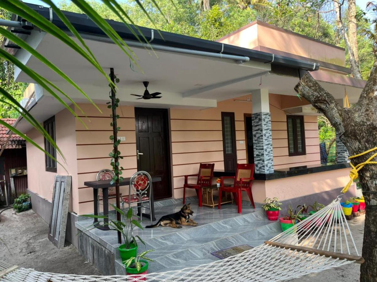 Marari Kallyani Beach Homestay マラリクラム エクステリア 写真