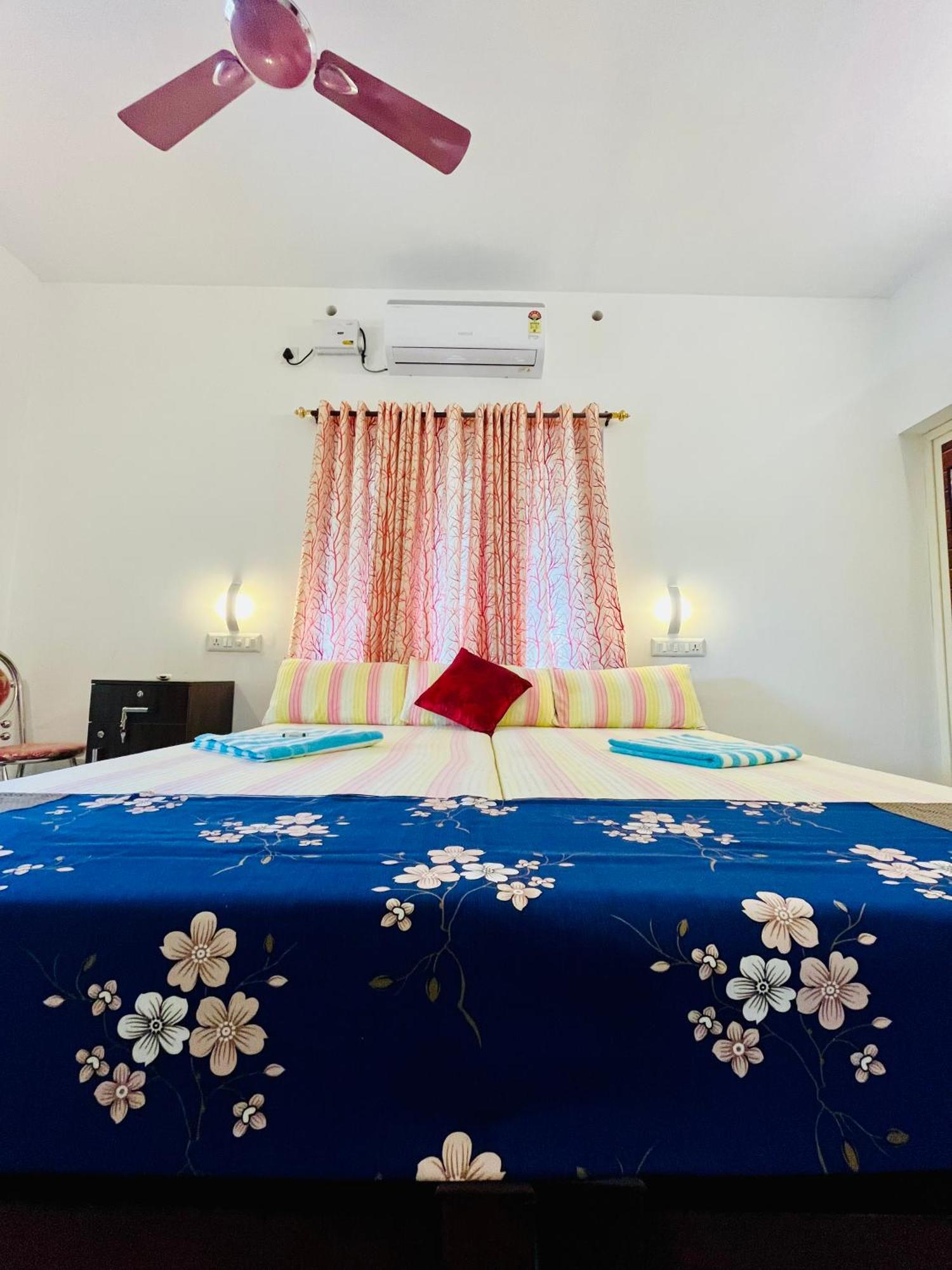 Marari Kallyani Beach Homestay マラリクラム エクステリア 写真